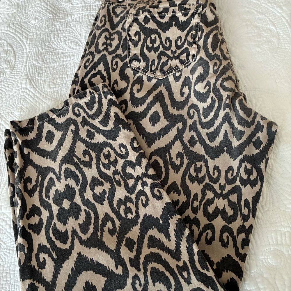 Jones New York Black and Tan Patterned Trousers